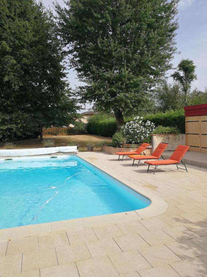 Au Doux Repos Bed & Breakfast Lucbardez-et-Bargues Exterior photo
